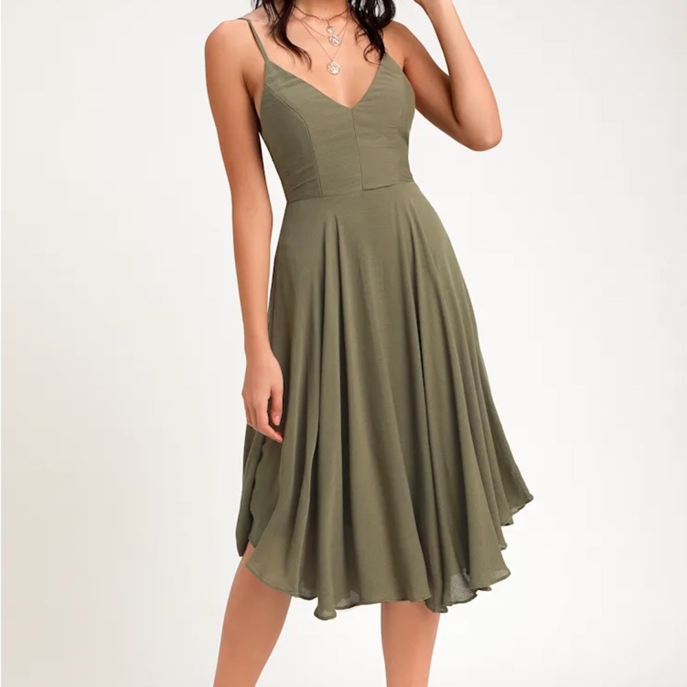 Lulu's Green Pleated A-Line Sundress for Weddings